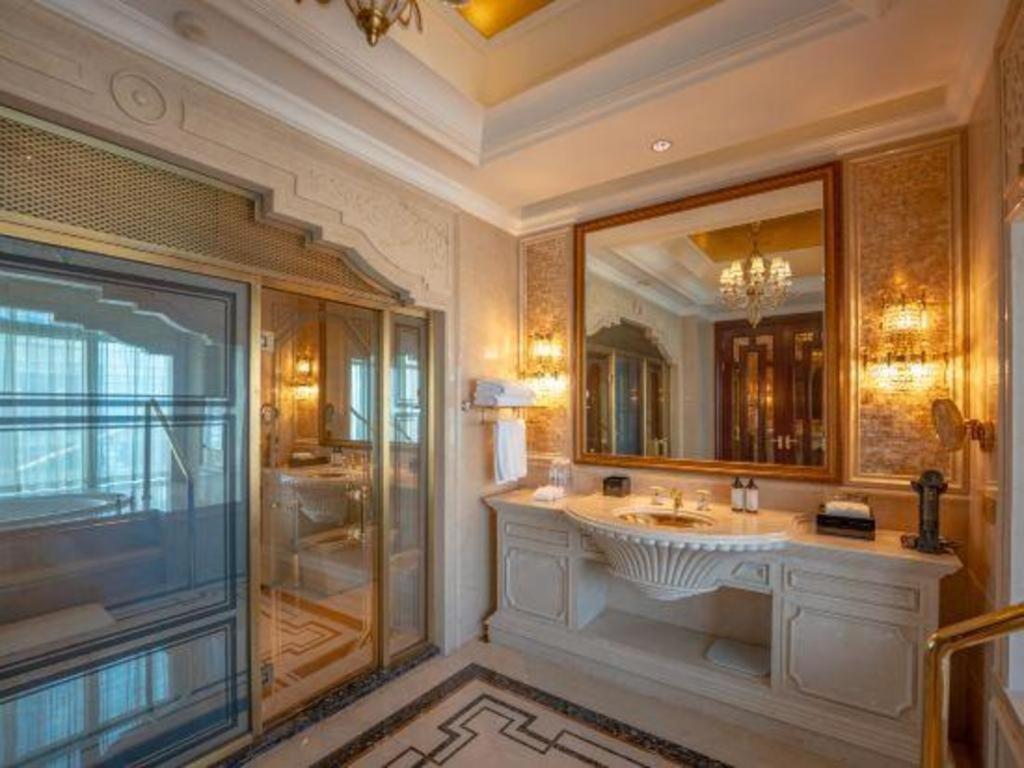Dongwu New Century Grand Hotel Huzhou Esterno foto