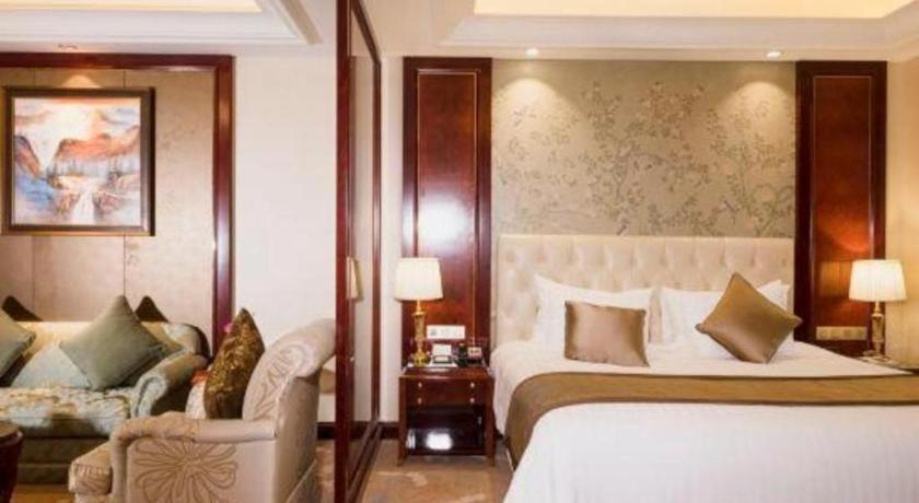 Dongwu New Century Grand Hotel Huzhou Esterno foto